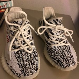 Yeezy Boost 350 Zebra